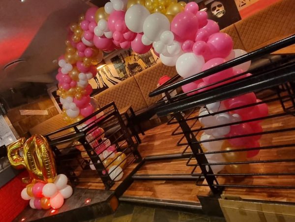 Large Balloon Hoop Hire - Image 4